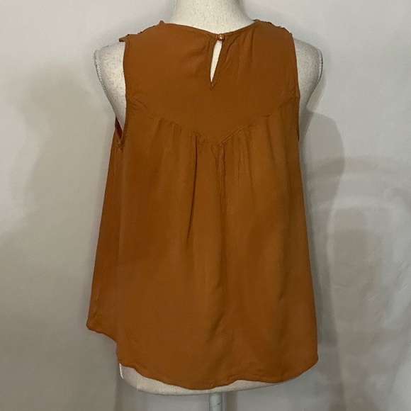 Blouses/flannels/button downs-2 for $20 or 3 for $30 (Mix & Match) - Picture 2 of 6